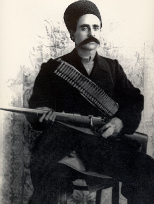 پرونده:Sattar Khan.jpg