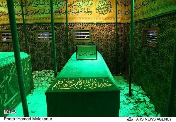 پرونده:مدفن نرجس خاتون مادر امام زمان (عج).jpg