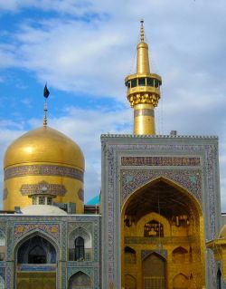 Imam reza shrine in Mashhad (Longitudinal Cropped).jpg