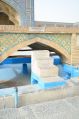 حوض و بنای میانی مسجد
