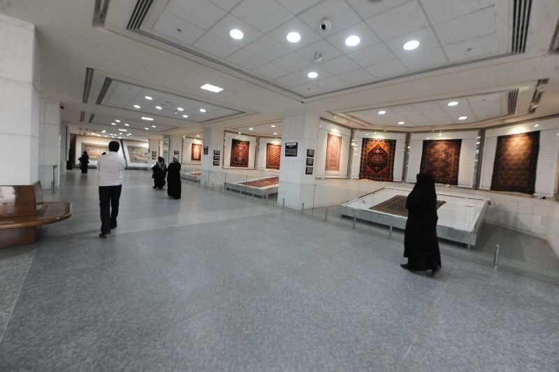 پرونده:تالار موزه فرش.jpg