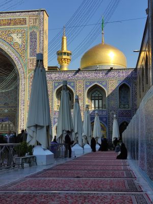 تصویری از گنبد (صحن گوهرشاد).jpg