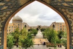 نمایی از مدرسه معصومیه در قم
