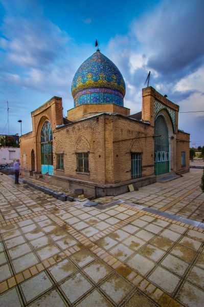پرونده:Agha Noor-e din2.jpg