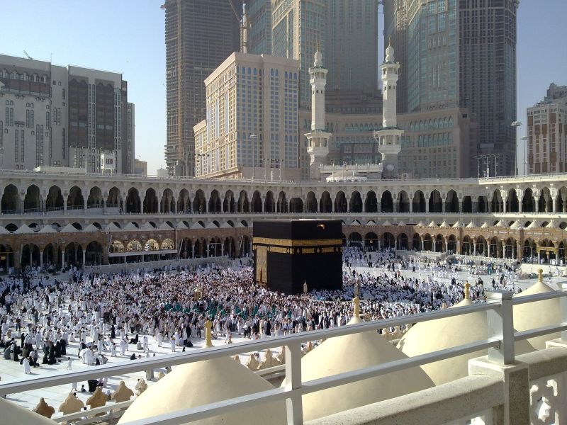 پرونده:Kaaba in macca.jpg
