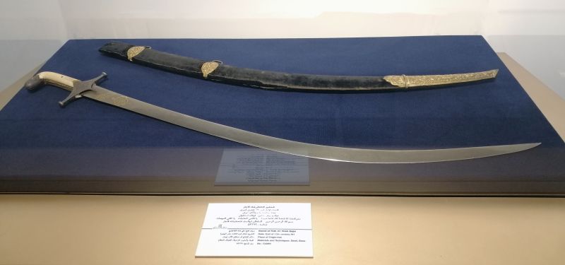 پرونده:Swords of Fath Ali Shah.jpg