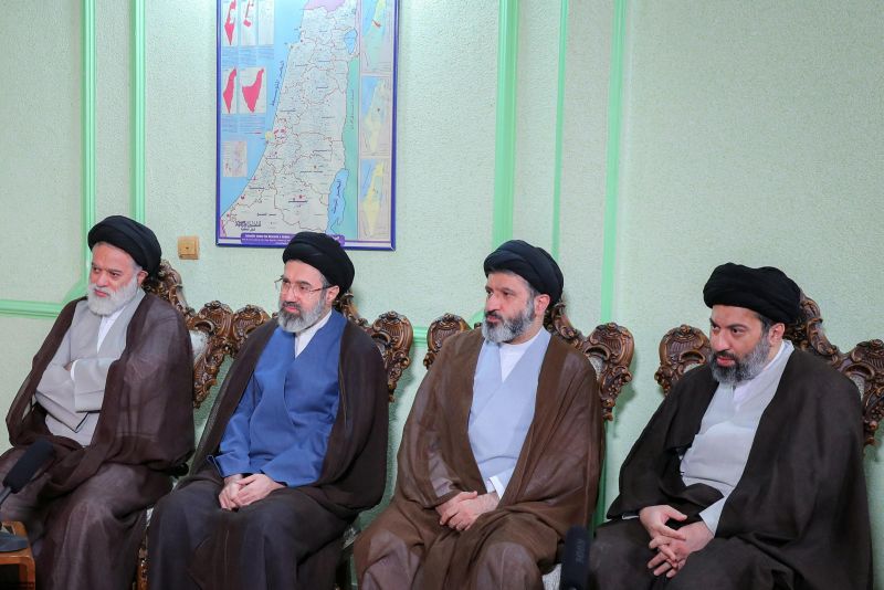 پرونده:The four sons of Ali Khamenei.jpg